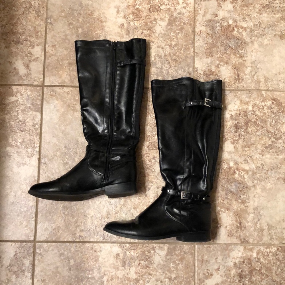 Size 8 boots!!!